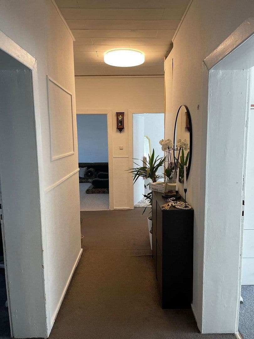 Pronájem bytu 4+1 90 m², Bohmter Straße 54, Osnabrück, Dolní Sasko Pronájem bytu 4+1 90 m², Bohmter Straße 54, Osnabrück, Dolní Sasko