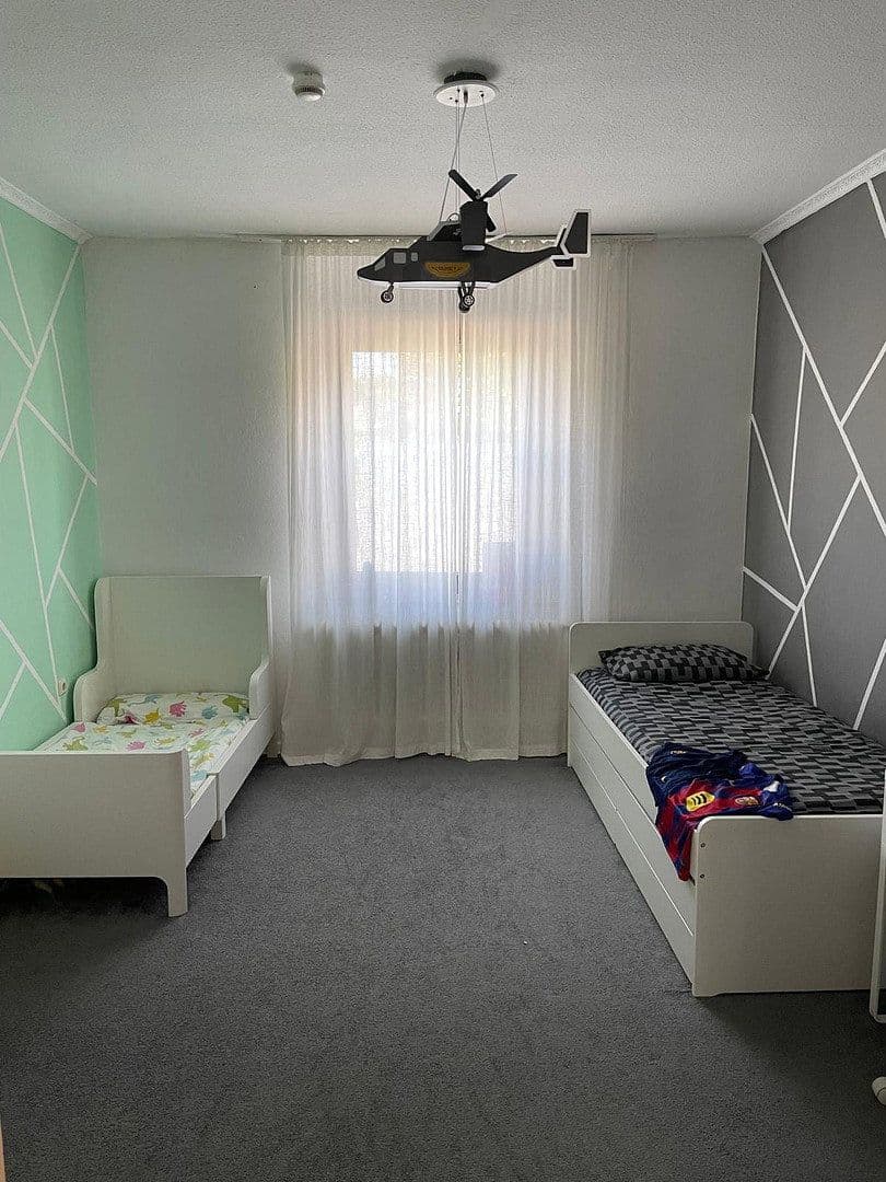 Pronájem bytu 4+1 90 m², Bohmter Straße 54, Osnabrück, Dolní Sasko Pronájem bytu 4+1 90 m², Bohmter Straße 54, Osnabrück, Dolní Sasko