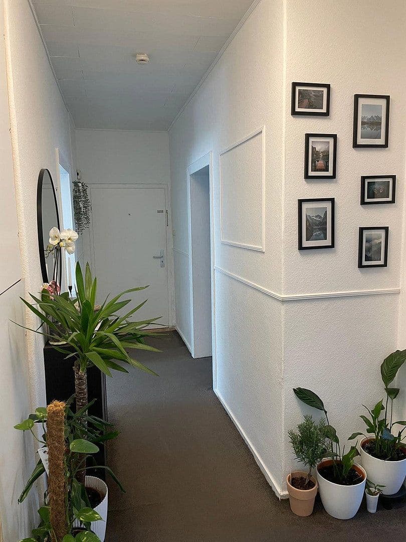 Pronájem bytu 4+1 90 m², Bohmter Straße 54, Osnabrück, Dolní Sasko Pronájem bytu 4+1 90 m², Bohmter Straße 54, Osnabrück, Dolní Sasko