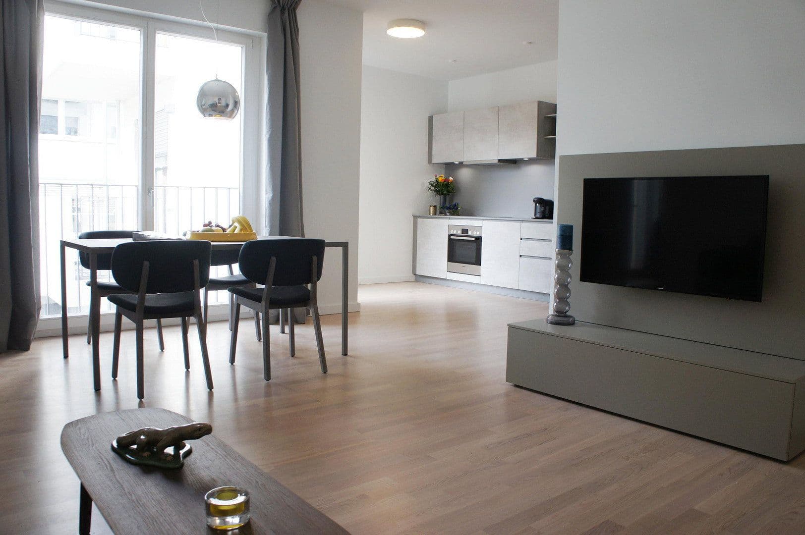 Pronájem bytu 2+1 64 m², Chausseestraße 108, Berlin, Berlín Pronájem bytu 2+1 64 m², Chausseestraße 108, Berlin, Berlín