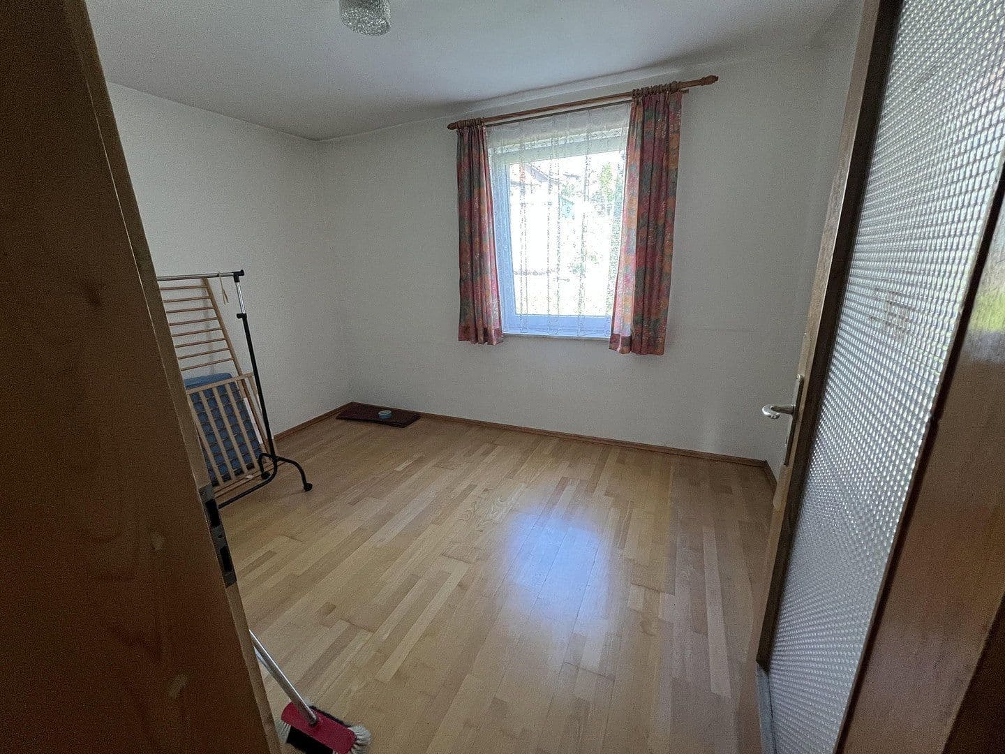 Prodej domu 211 m², pozemek 979 m², Durheimerstraße 1, Fürstenzell, Bavorsko Prodej domu 211 m², pozemek 979 m², Durheimerstraße 1, Fürstenzell, Bavorsko