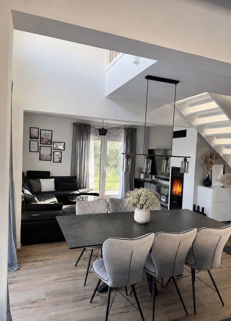 Prodej domu 153 m², pozemek 740 m², Gattendorf, Bavorsko Prodej domu 153 m², pozemek 740 m², Gattendorf, Bavorsko
