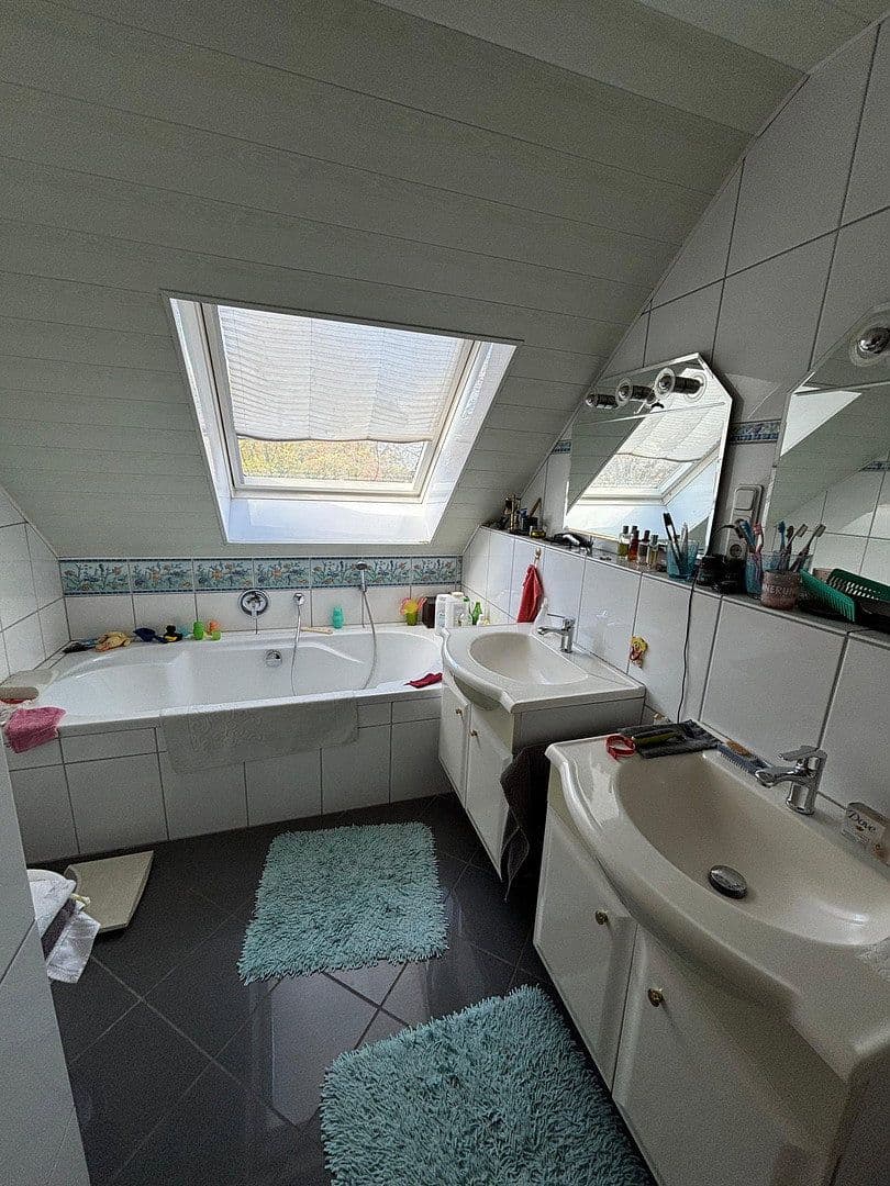 Prodej domu 368 m², pozemek 598 m², Unna, Severní Porýní-Vestfálsko Prodej domu 368 m², pozemek 598 m², Unna, Severní Porýní-Vestfálsko