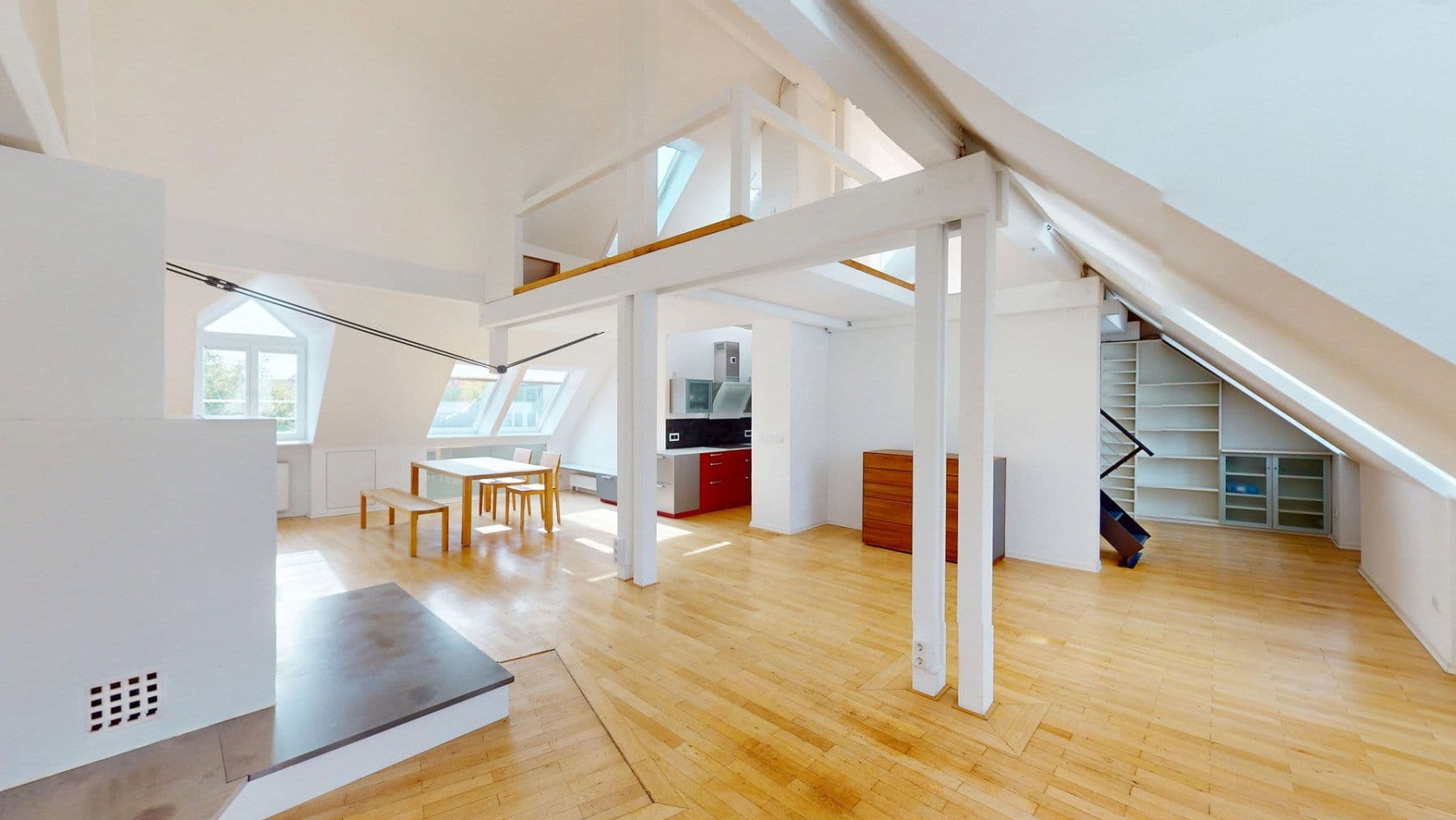 Prodej bytu 4+1 163 m², München, Bavorsko Prodej bytu 4+1 163 m², München, Bavorsko
