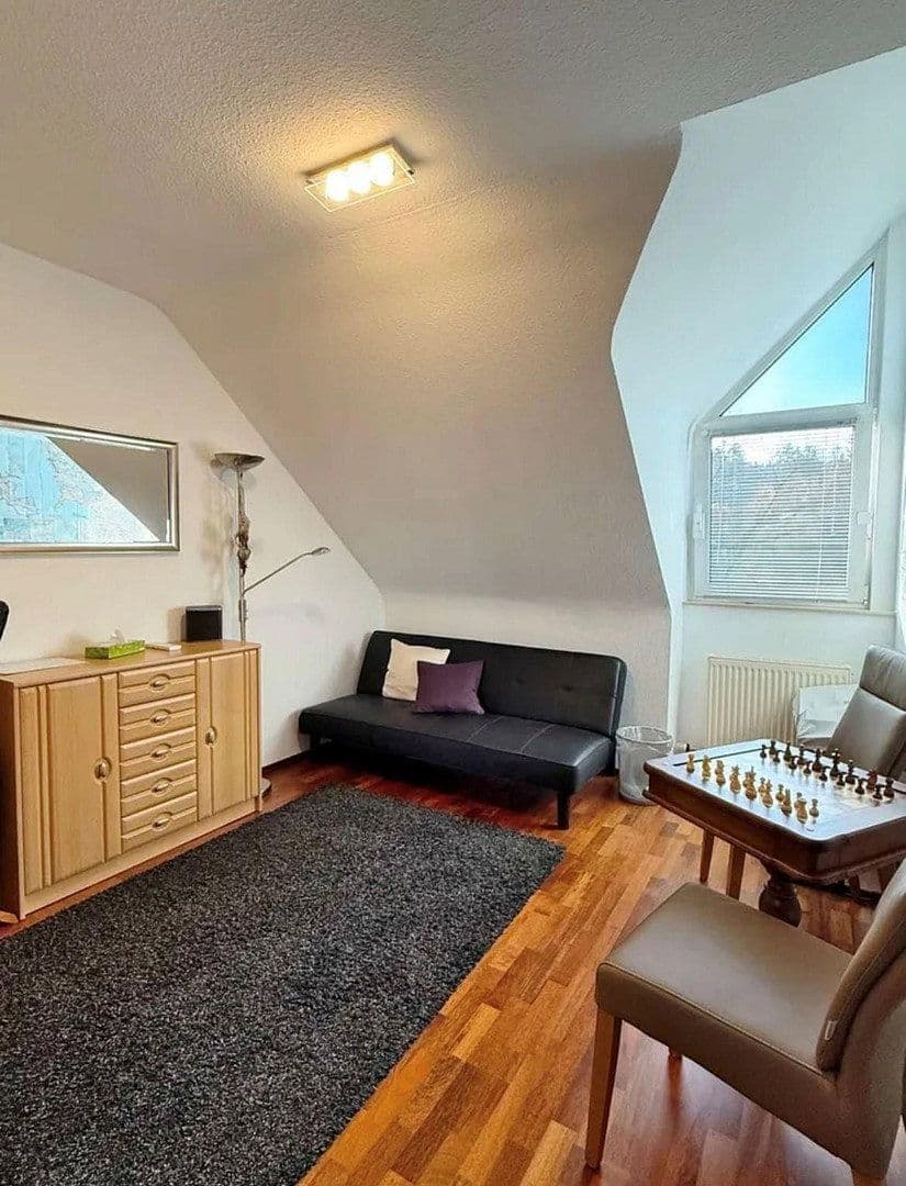 Prodej domu 128 m², pozemek 193 m², Weinheim, Bádensko-Württembersko Prodej domu 128 m², pozemek 193 m², Weinheim, Bádensko-Württembersko