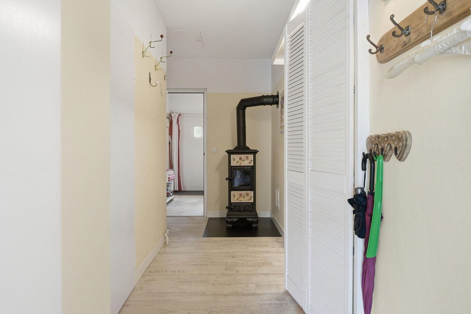 Prodej domu 105 m², pozemek 1.267 m², Falkensee, Braniborsko Prodej domu 105 m², pozemek 1.267 m², Falkensee, Braniborsko