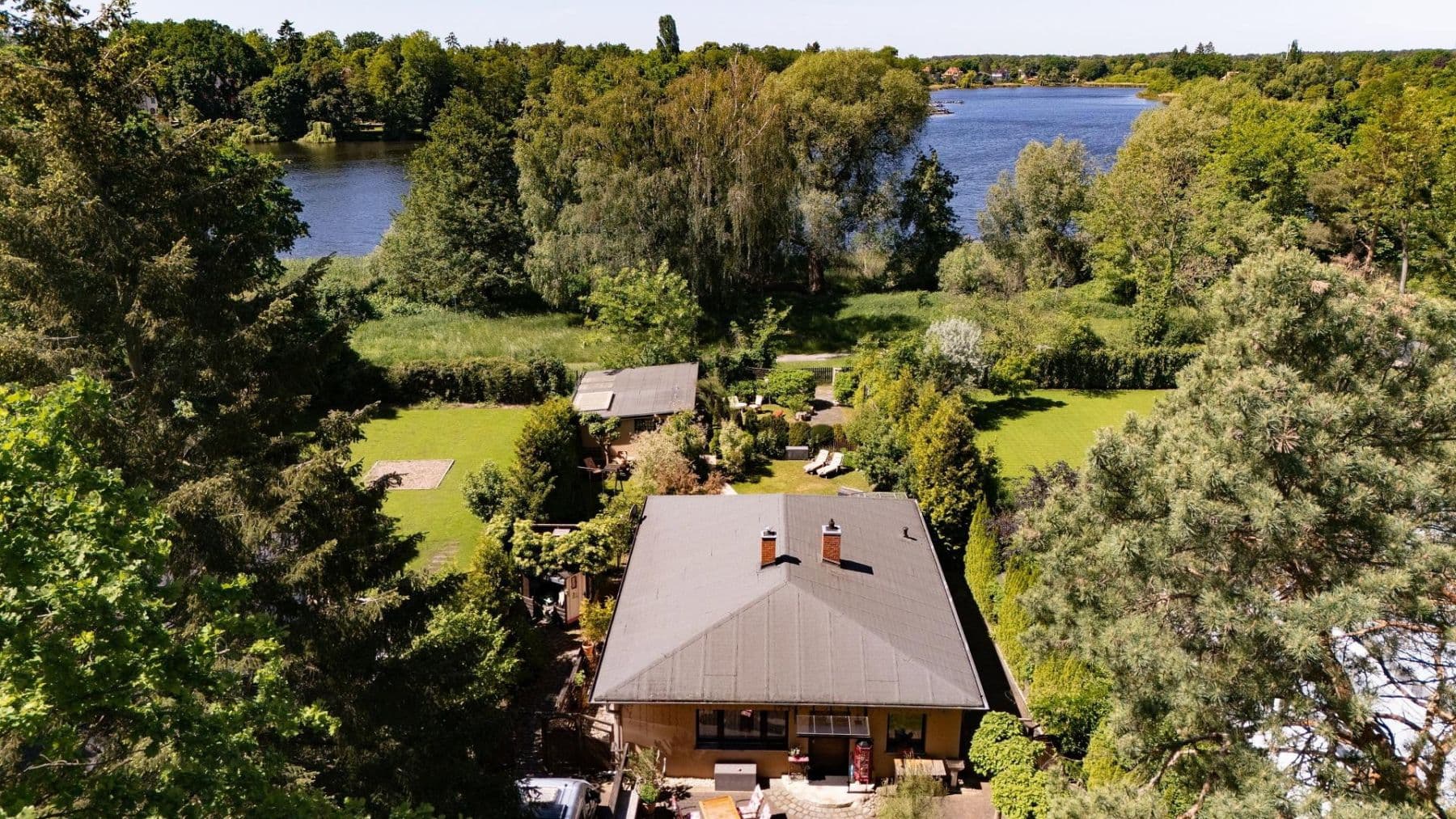 Prodej domu 105 m², pozemek 1.267 m², Falkensee, Braniborsko Prodej domu 105 m², pozemek 1.267 m², Falkensee, Braniborsko
