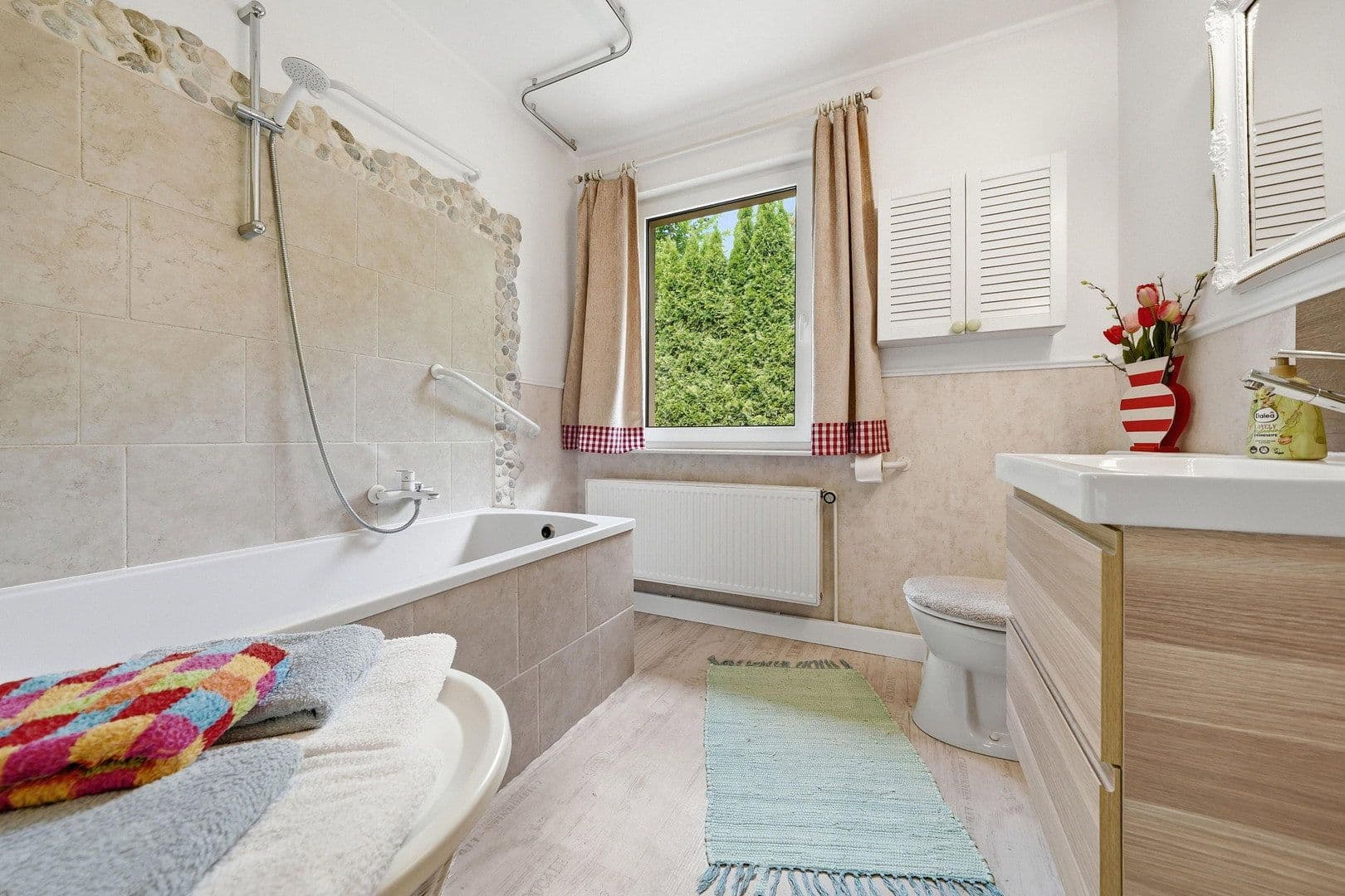 Prodej domu 105 m², pozemek 1.267 m², Falkensee, Braniborsko Prodej domu 105 m², pozemek 1.267 m², Falkensee, Braniborsko