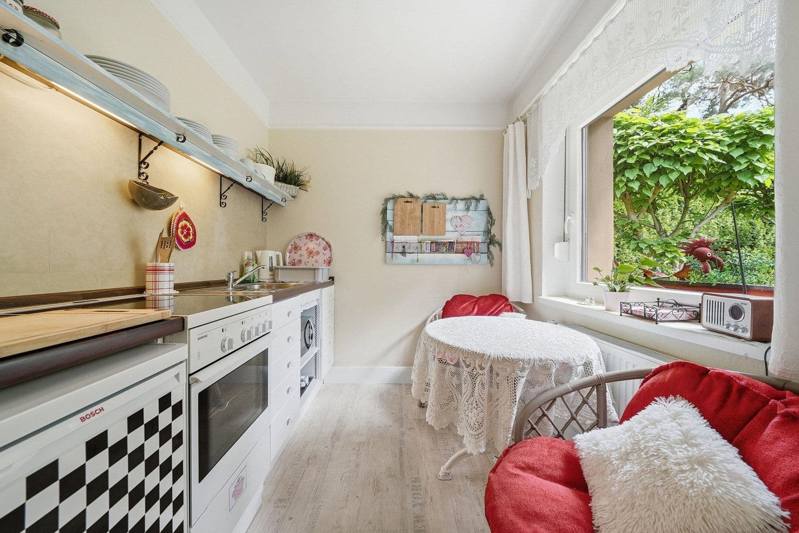 Prodej domu 105 m², pozemek 1.267 m², Falkensee, Braniborsko Prodej domu 105 m², pozemek 1.267 m², Falkensee, Braniborsko