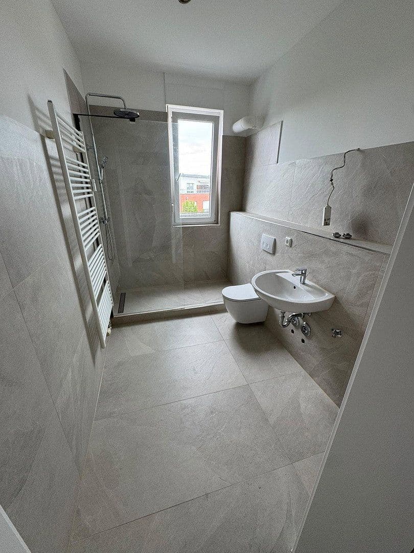 Pronájem bytu 2+1 60 m², Köln, Severní Porýní-Vestfálsko Pronájem bytu 2+1 60 m², Köln, Severní Porýní-Vestfálsko