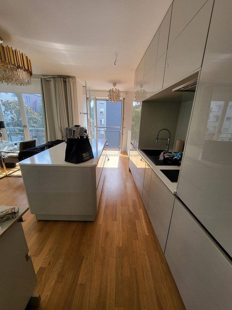 Prodej bytu 2+1 63 m², Berlin, Berlín Prodej bytu 2+1 63 m², Berlin, Berlín
