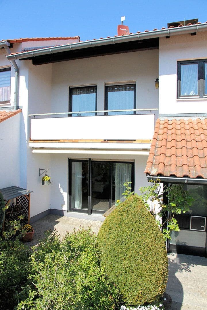 Prodej domu 151 m², pozemek 301 m², Bad Nauheim, Hessen Prodej domu 151 m², pozemek 301 m², Bad Nauheim, Hessen