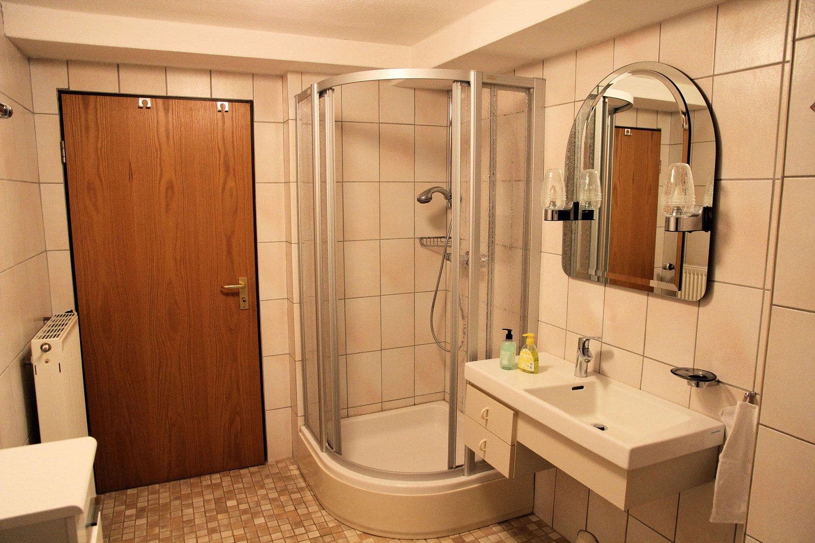 Prodej domu 151 m², pozemek 301 m², Bad Nauheim, Hessen Prodej domu 151 m², pozemek 301 m², Bad Nauheim, Hessen