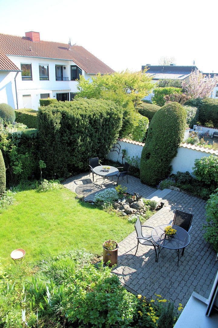 Prodej domu 151 m², pozemek 301 m², Bad Nauheim, Hessen Prodej domu 151 m², pozemek 301 m², Bad Nauheim, Hessen