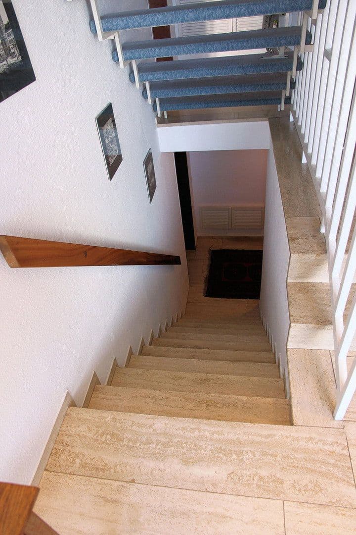 Prodej domu 151 m², pozemek 301 m², Bad Nauheim, Hessen Prodej domu 151 m², pozemek 301 m², Bad Nauheim, Hessen