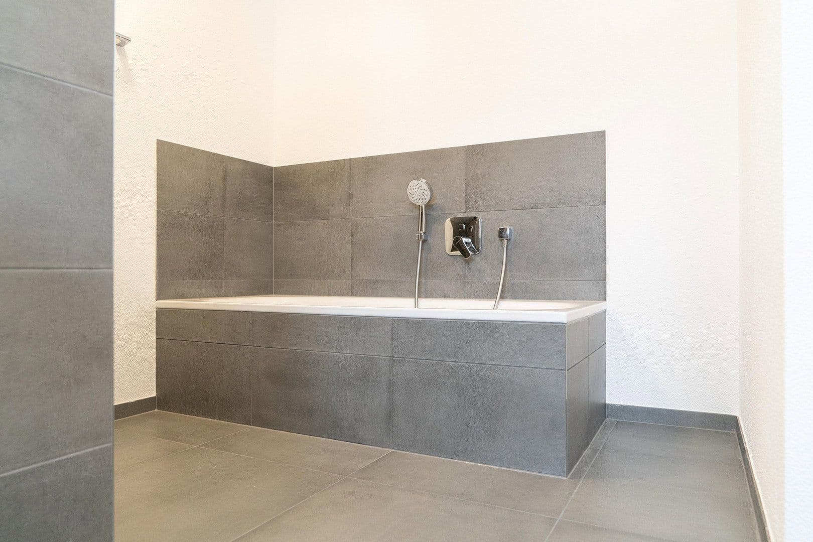 Pronájem bytu 3+kk 101 m², Dietenheim, Bádensko-Württembersko Pronájem bytu 3+kk 101 m², Dietenheim, Bádensko-Württembersko