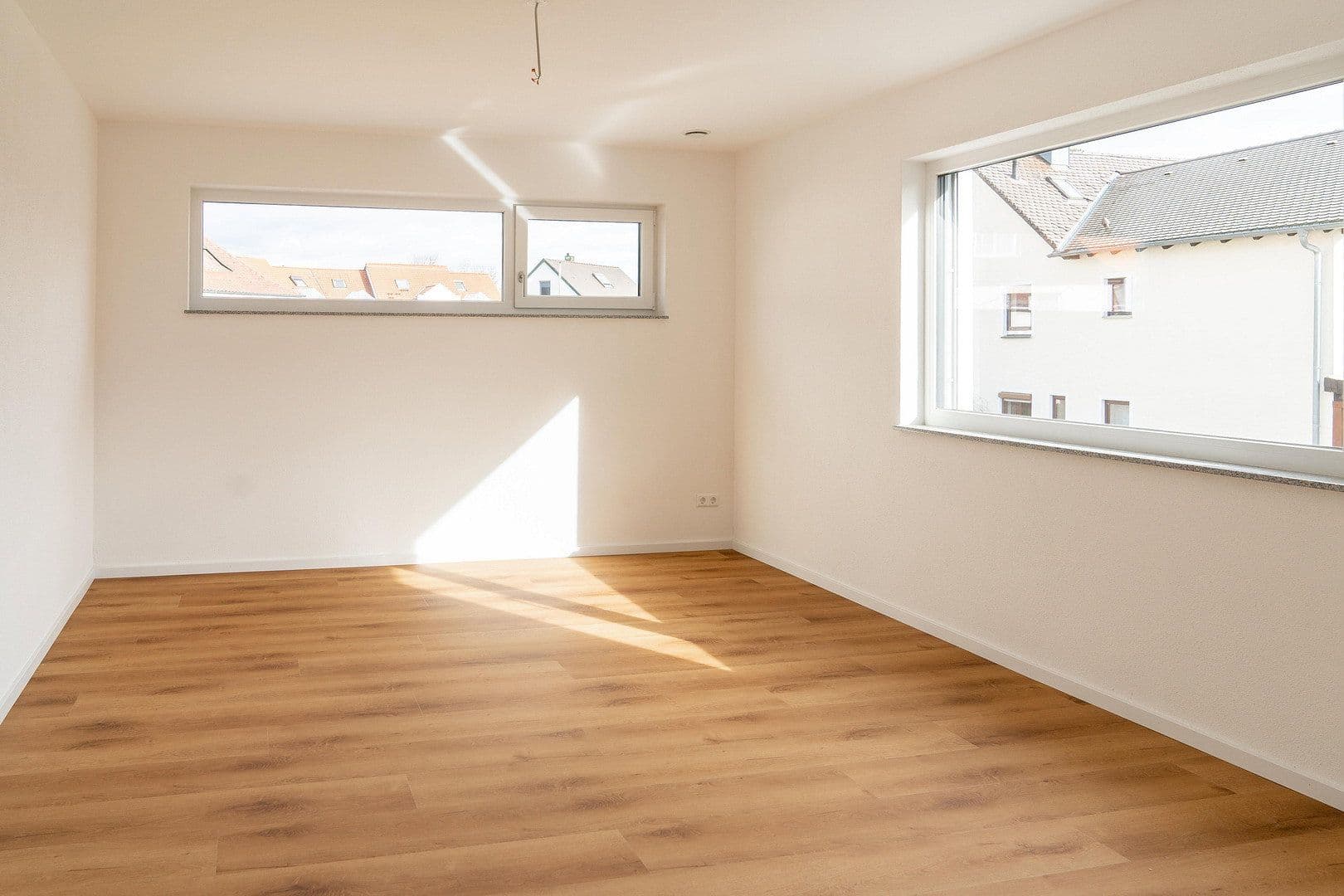 Pronájem bytu 3+kk 101 m², Dietenheim, Bádensko-Württembersko Pronájem bytu 3+kk 101 m², Dietenheim, Bádensko-Württembersko