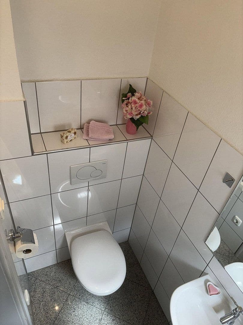 Prodej domu 134 m², pozemek 721 m², Ludwigshafen am Rhein, Porýní-Falc Prodej domu 134 m², pozemek 721 m², Ludwigshafen am Rhein, Porýní-Falc