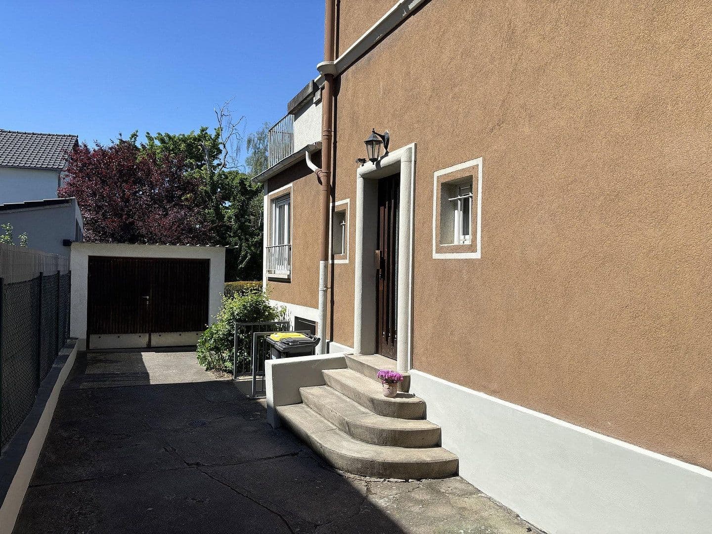 Prodej domu 134 m², pozemek 721 m², Ludwigshafen am Rhein, Porýní-Falc Prodej domu 134 m², pozemek 721 m², Ludwigshafen am Rhein, Porýní-Falc