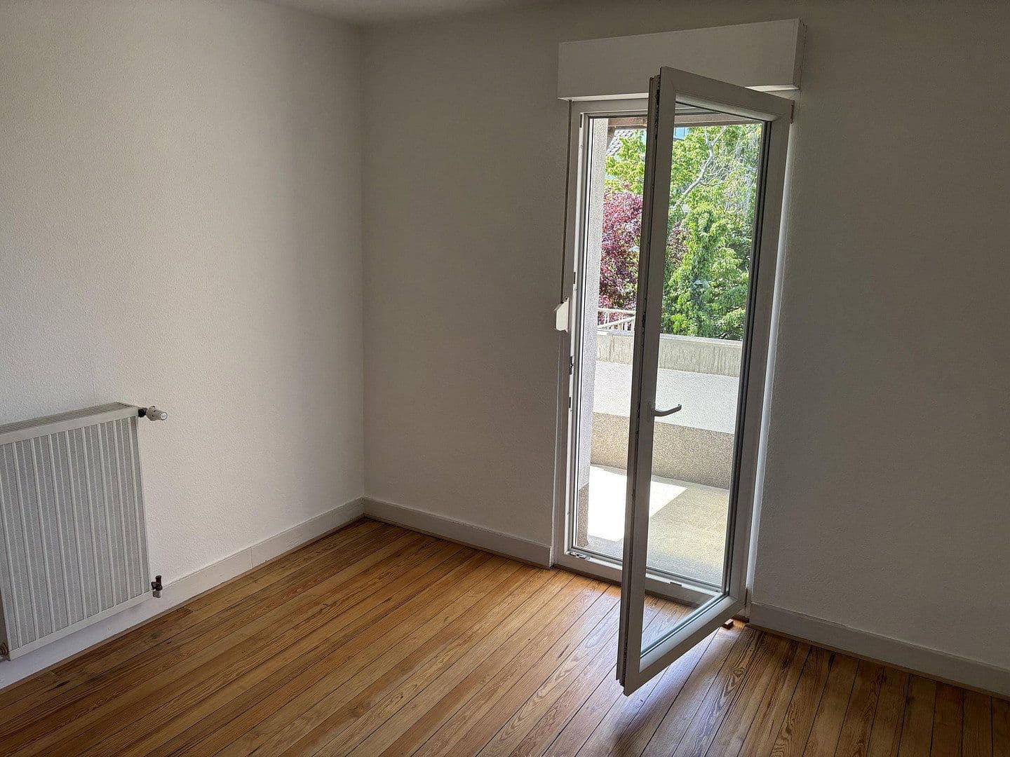 Prodej domu 134 m², pozemek 721 m², Ludwigshafen am Rhein, Porýní-Falc Prodej domu 134 m², pozemek 721 m², Ludwigshafen am Rhein, Porýní-Falc