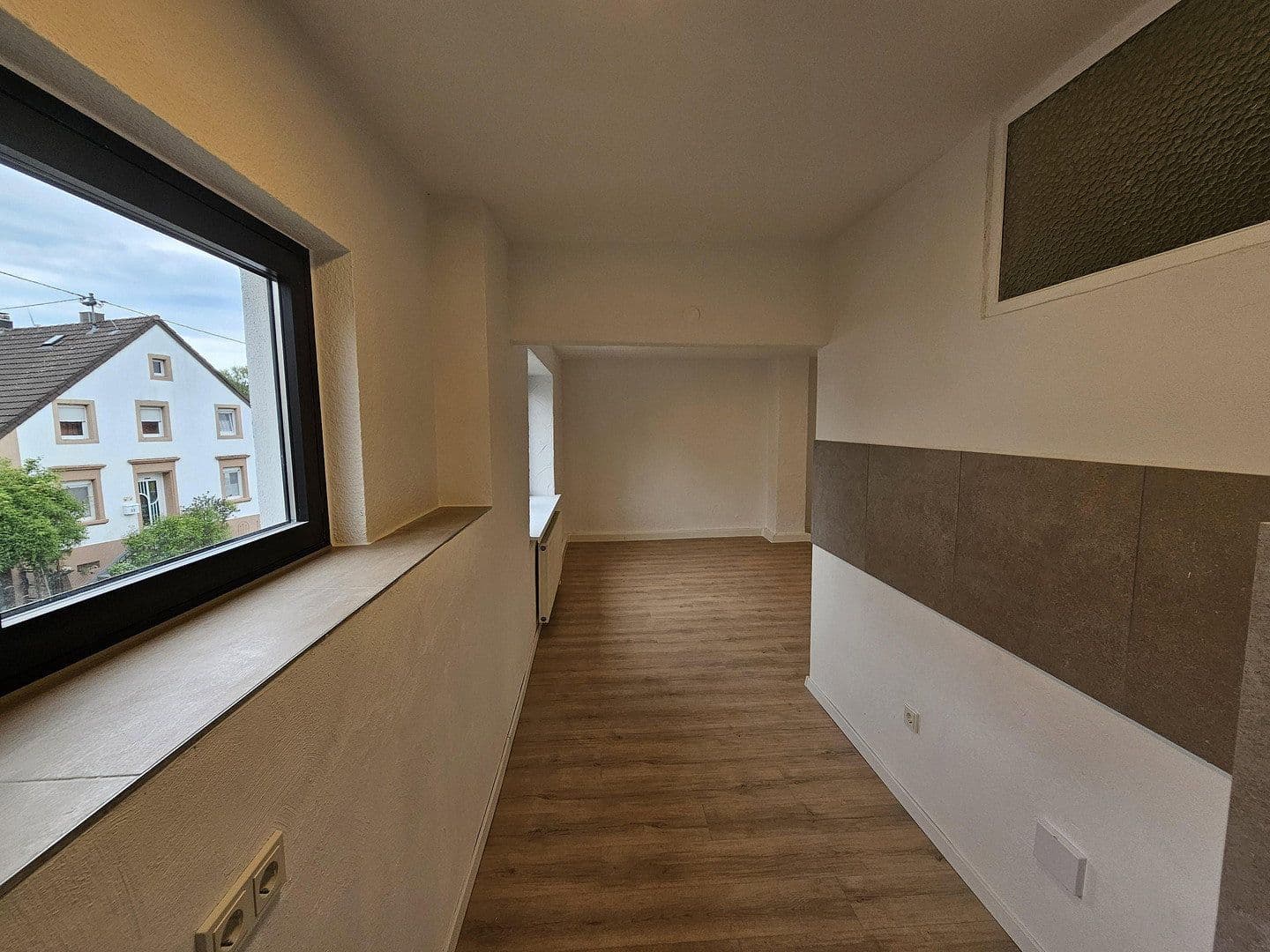 Pronájem bytu 2+1 48 m², Brückenstraße 26, Schiffweiler, Země Sársko Pronájem bytu 2+1 48 m², Brückenstraße 26, Schiffweiler, Země Sársko