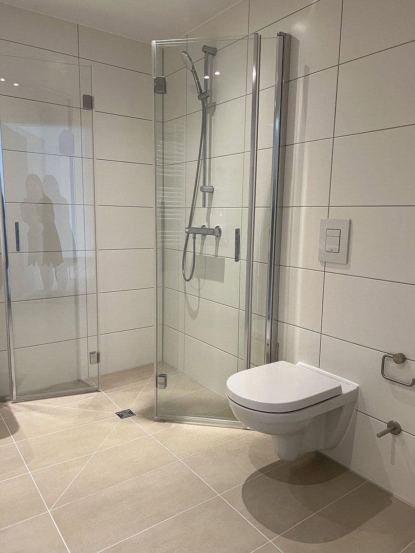 Pronájem bytu 2+1 55 m², Würzburger Straße 37, Stockstadt am Main, Bavorsko Pronájem bytu 2+1 55 m², Würzburger Straße 37, Stockstadt am Main, Bavorsko