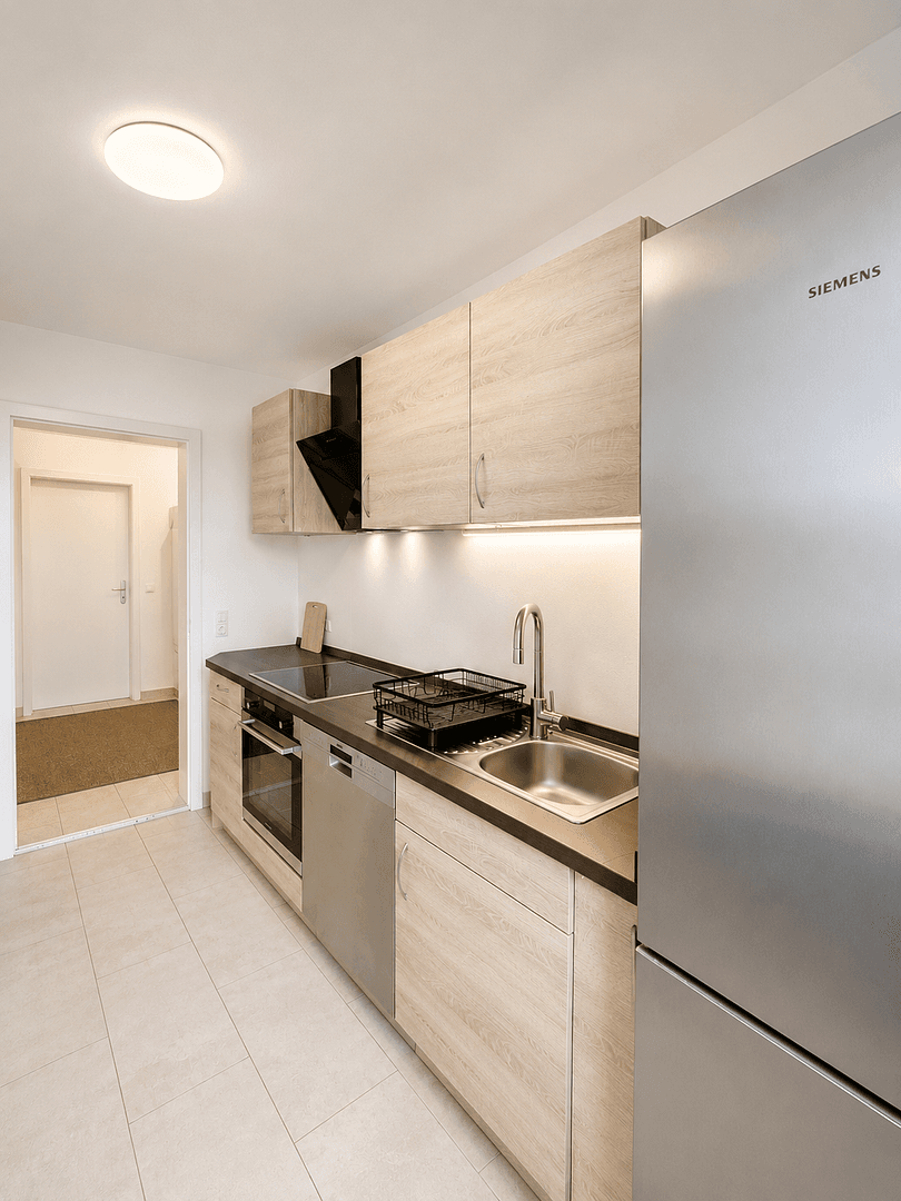 Pronájem bytu 1+1 80 m², Wundtstr, München, Bavorsko Pronájem bytu 1+1 80 m², Wundtstr, München, Bavorsko