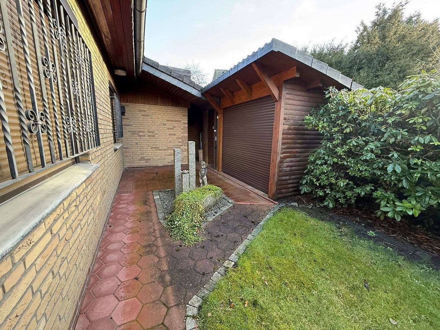 Prodej domu 208 m², pozemek 646 m², Schwanewede, Dolní Sasko Prodej domu 208 m², pozemek 646 m², Schwanewede, Dolní Sasko