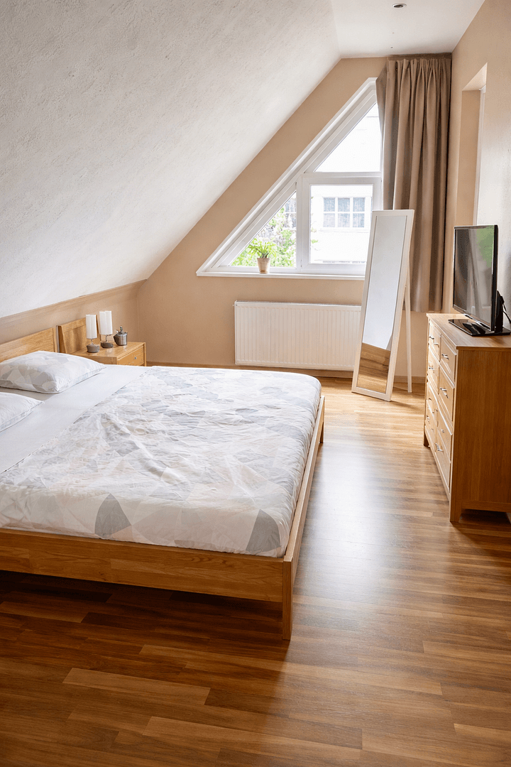 Prodej domu 155 m², pozemek 208 m², Groß-Zimmern, Hessen Prodej domu 155 m², pozemek 208 m², Groß-Zimmern, Hessen