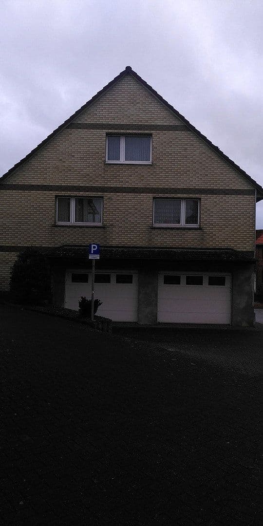Prodej domu 360 m², pozemek 400 m², Diemelsee, Hessen Prodej domu 360 m², pozemek 400 m², Diemelsee, Hessen