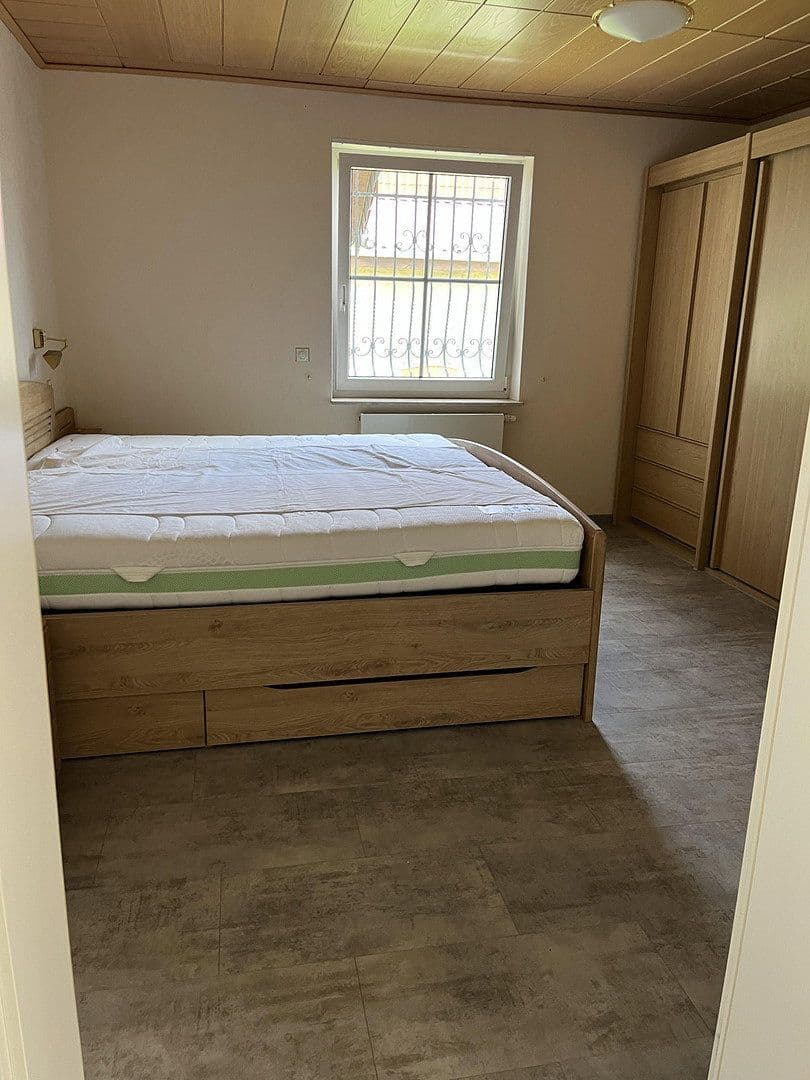 Prodej domu 190 m², pozemek 1.200 m², Frellstedt, Dolní Sasko Prodej domu 190 m², pozemek 1.200 m², Frellstedt, Dolní Sasko