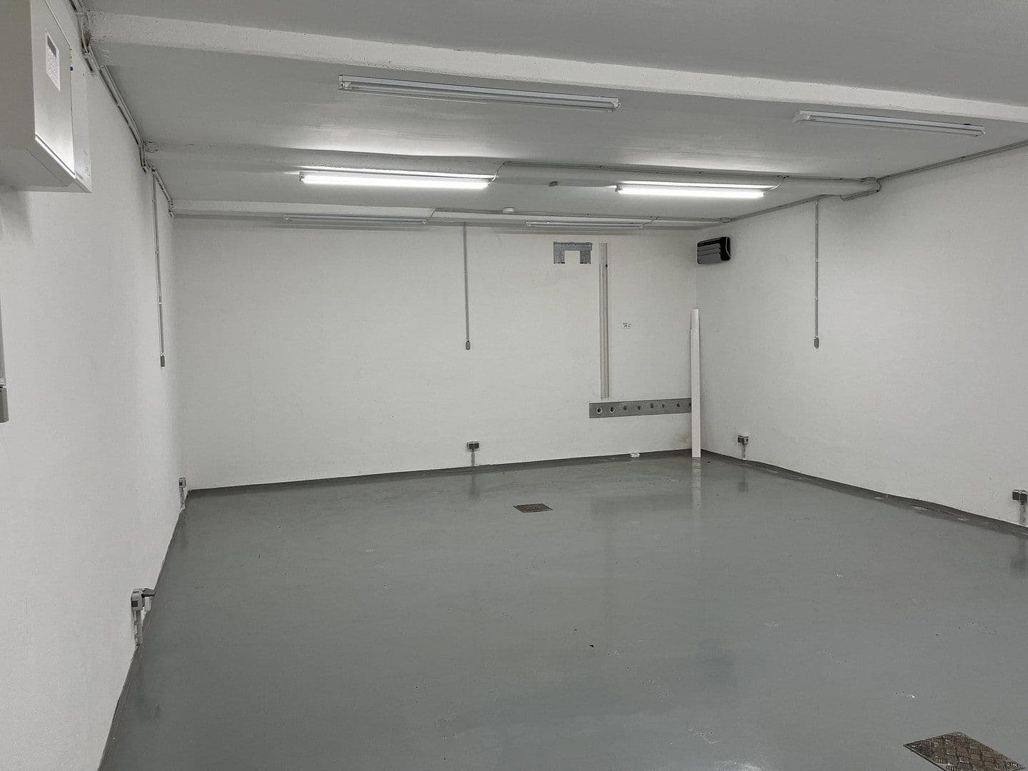 Pronájem nebytového prostoru 60 m², Burscheid, Severní Porýní-Vestfálsko Pronájem nebytového prostoru 60 m², Burscheid, Severní Porýní-Vestfálsko