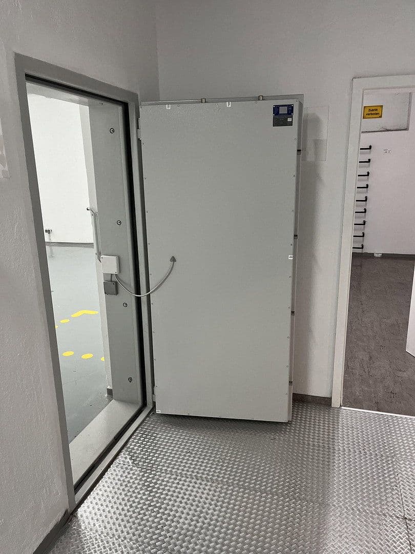 Pronájem nebytového prostoru 60 m², Burscheid, Severní Porýní-Vestfálsko Pronájem nebytového prostoru 60 m², Burscheid, Severní Porýní-Vestfálsko