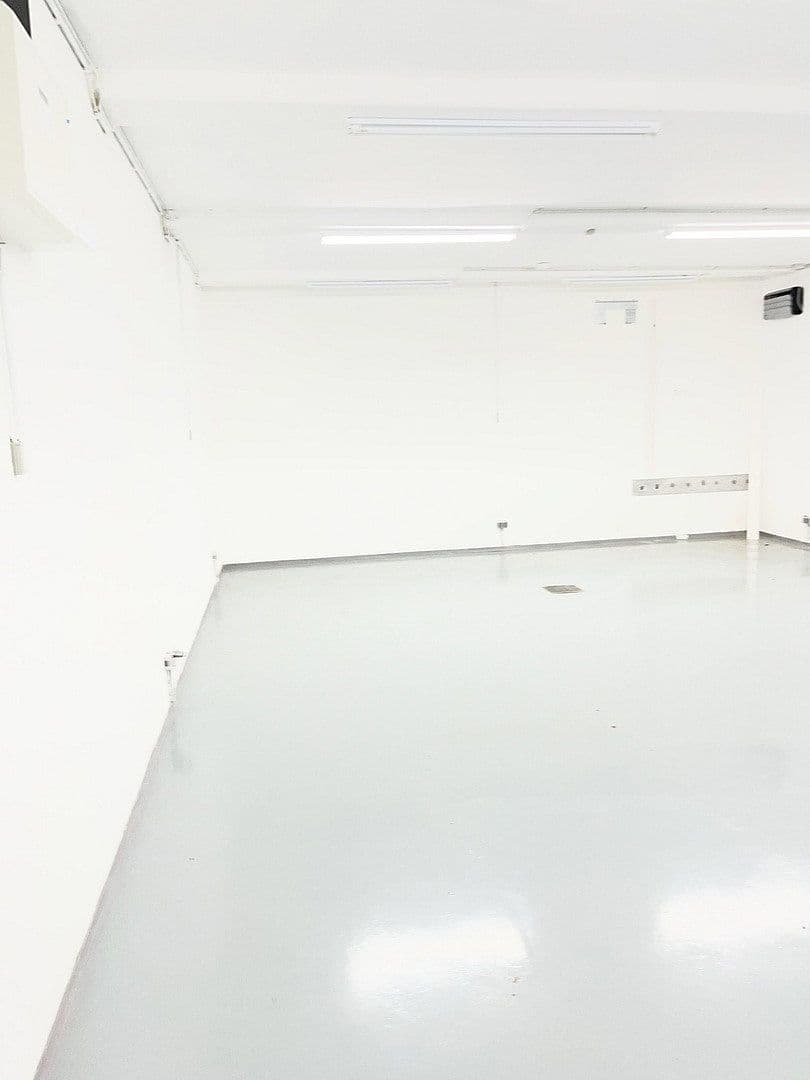 Pronájem nebytového prostoru 60 m², Burscheid, Severní Porýní-Vestfálsko Pronájem nebytového prostoru 60 m², Burscheid, Severní Porýní-Vestfálsko
