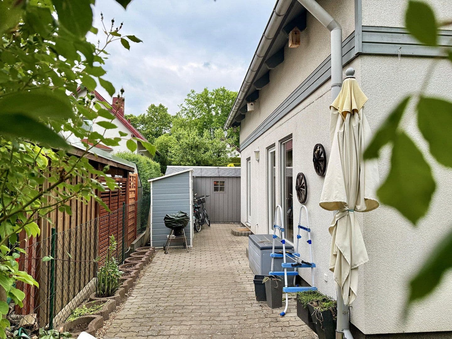 Prodej domu 119 m², pozemek 399 m², Neuenhagen bei Berlin, Braniborsko Prodej domu 119 m², pozemek 399 m², Neuenhagen bei Berlin, Braniborsko