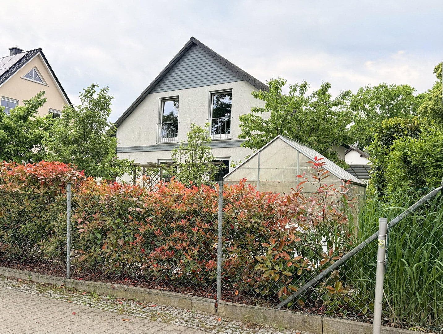 Prodej domu 119 m², pozemek 399 m², Neuenhagen bei Berlin, Braniborsko Prodej domu 119 m², pozemek 399 m², Neuenhagen bei Berlin, Braniborsko