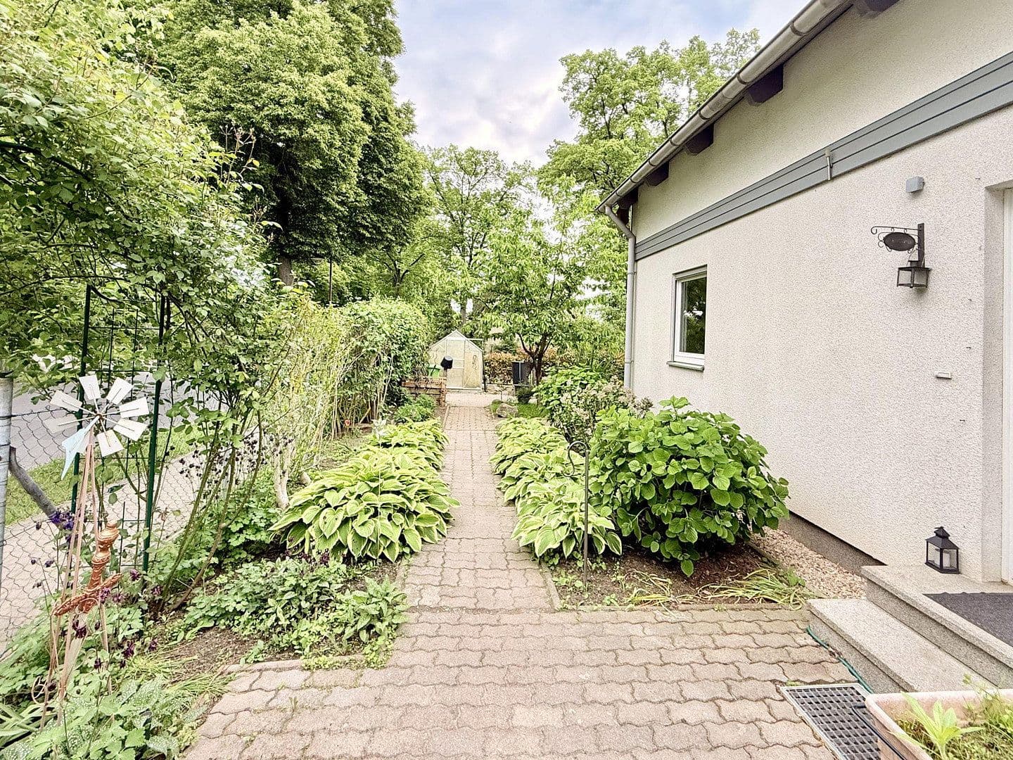 Prodej domu 119 m², pozemek 399 m², Neuenhagen bei Berlin, Braniborsko Prodej domu 119 m², pozemek 399 m², Neuenhagen bei Berlin, Braniborsko