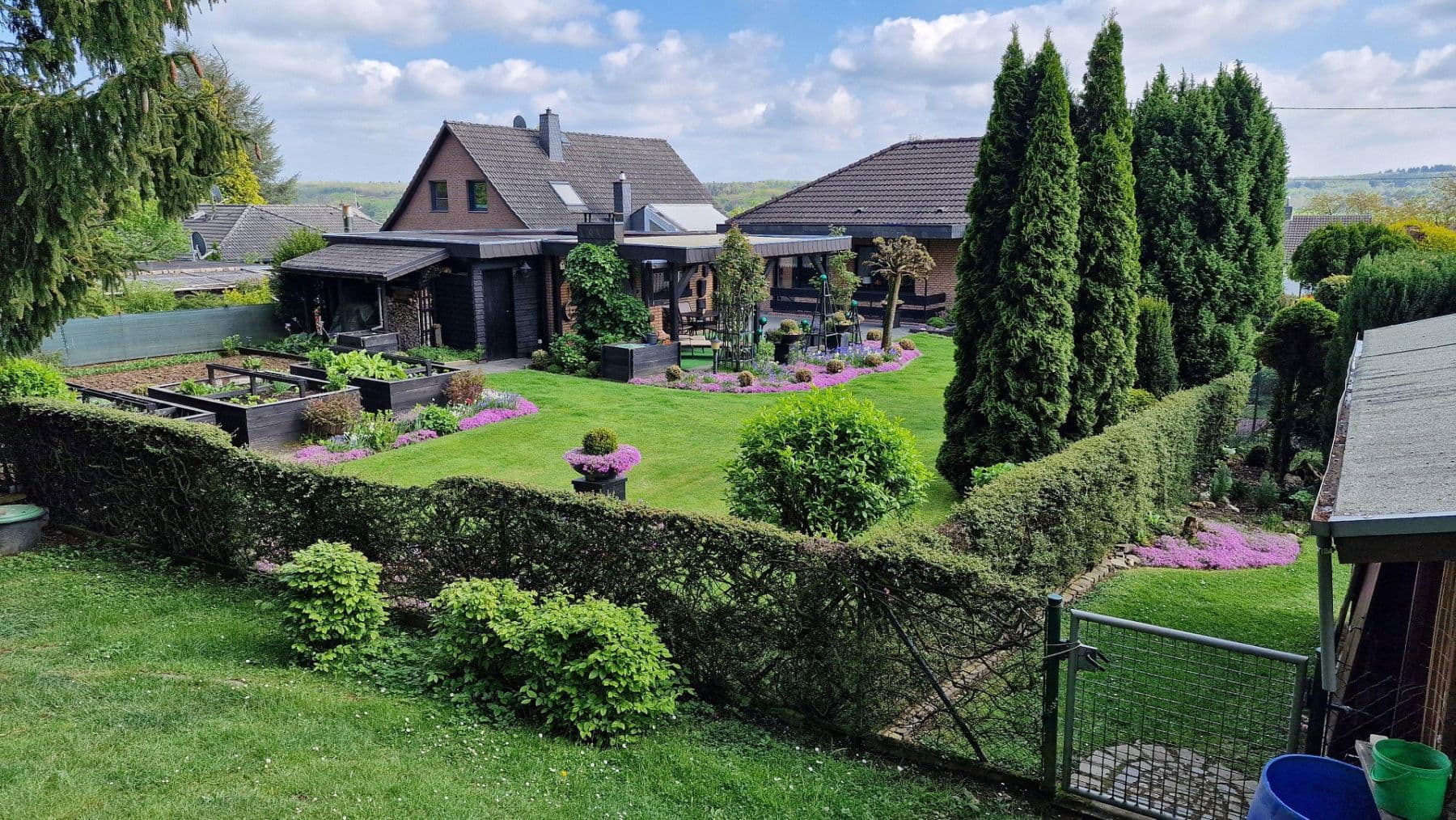 Prodej domu 184 m², pozemek 1.045 m², Schulstrasse 42, Königswinter, Severní Porýní-Vestfálsko Prodej domu 184 m², pozemek 1.045 m², Schulstrasse 42, Königswinter, Severní Porýní-Vestfálsko