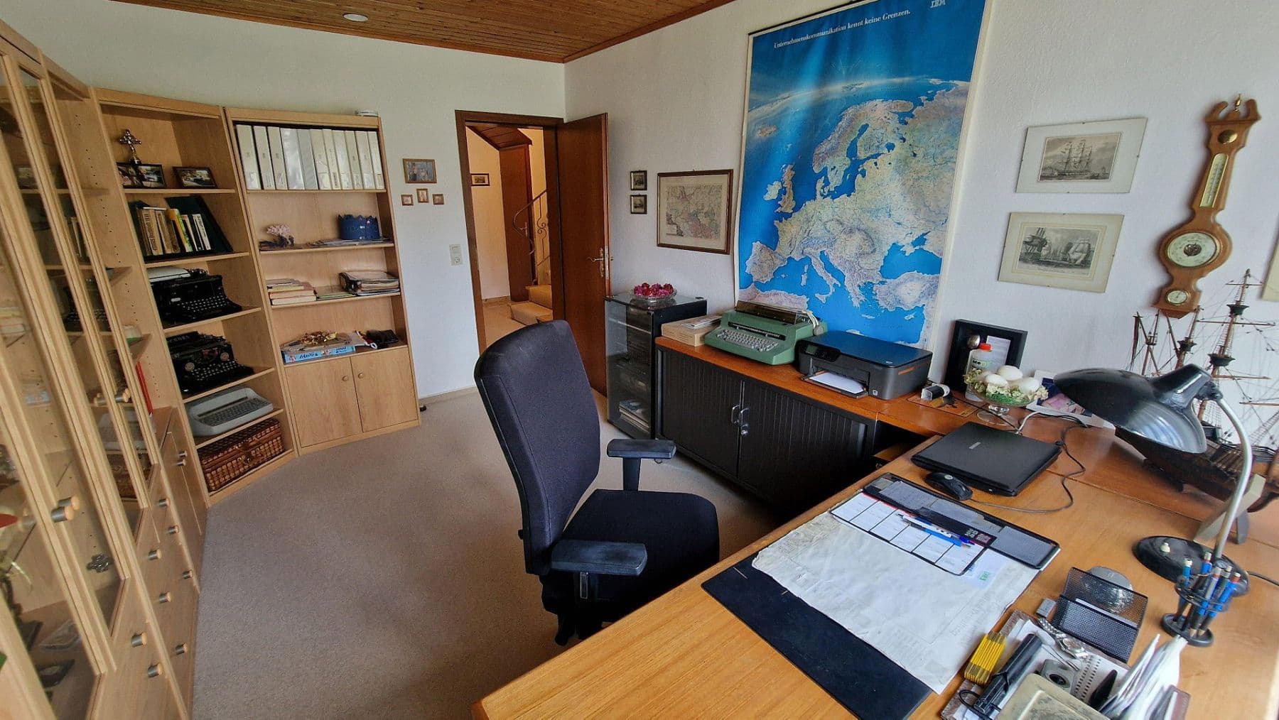 Prodej domu 184 m², pozemek 1.045 m², Schulstrasse 42, Königswinter, Severní Porýní-Vestfálsko Prodej domu 184 m², pozemek 1.045 m², Schulstrasse 42, Königswinter, Severní Porýní-Vestfálsko