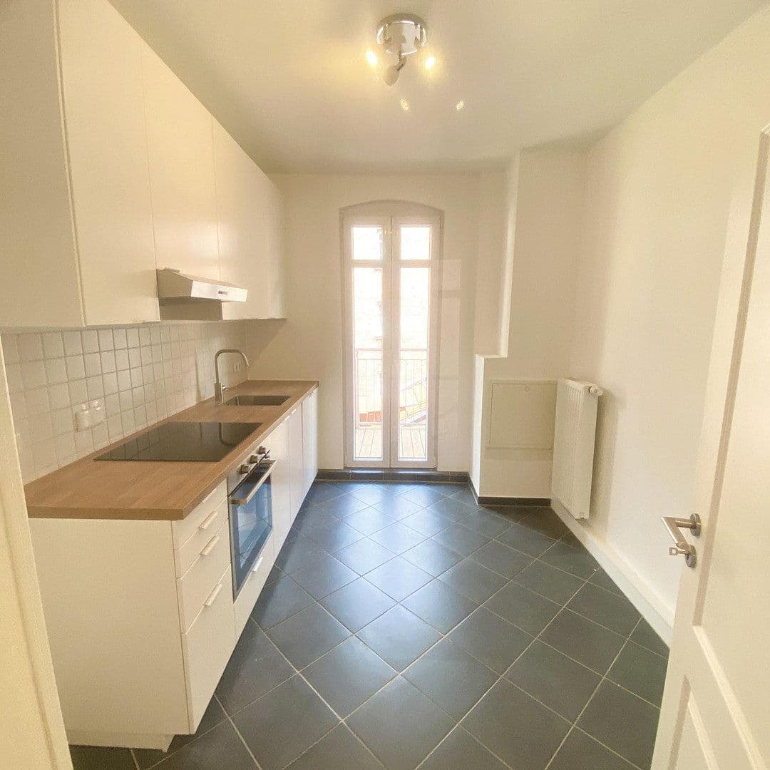 Pronájem bytu 3+1 60 m², Reichstr. 0, Nürnberg, Bavorsko Pronájem bytu 3+1 60 m², Reichstr. 0, Nürnberg, Bavorsko