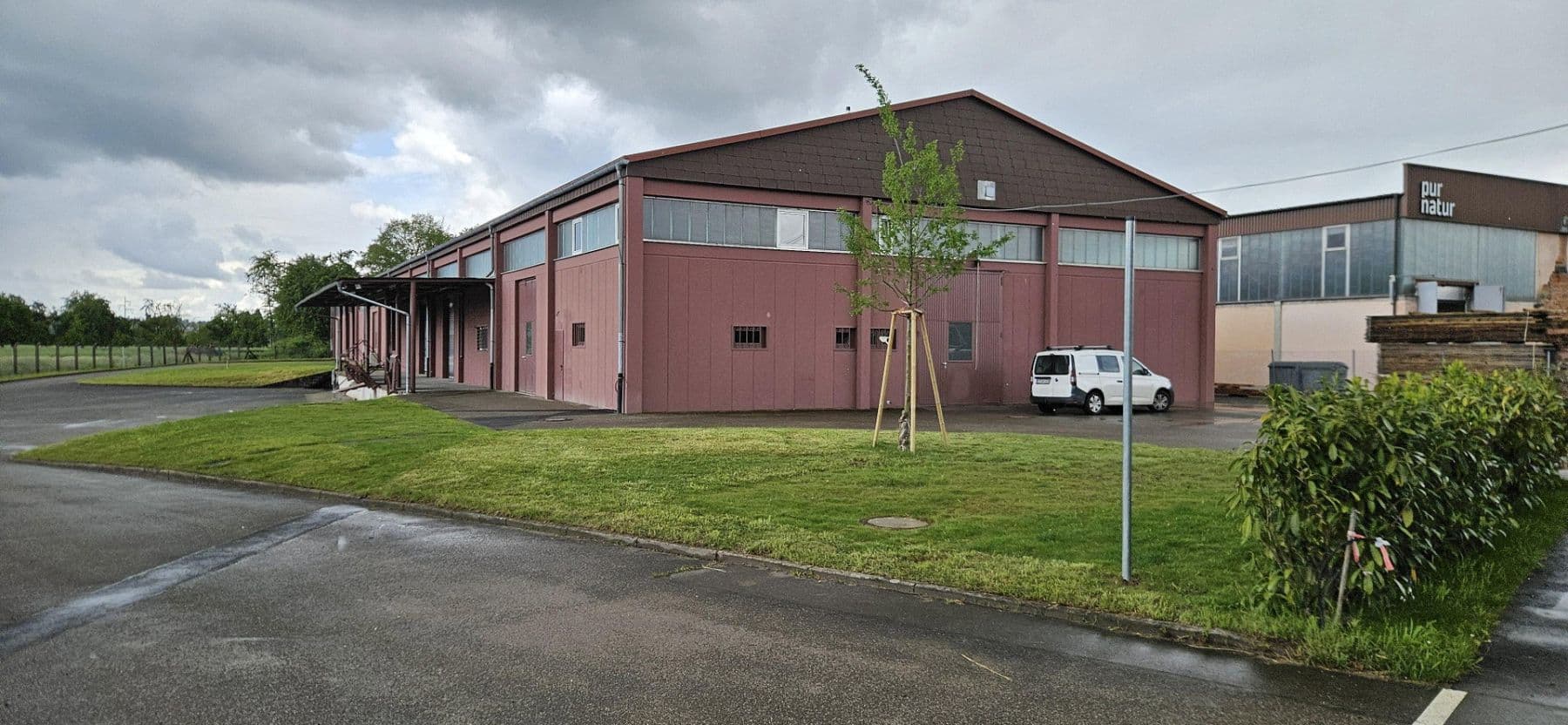 Pronájem nebytového prostoru 435 m², Hohberg, Bádensko-Württembersko Pronájem nebytového prostoru 435 m², Hohberg, Bádensko-Württembersko