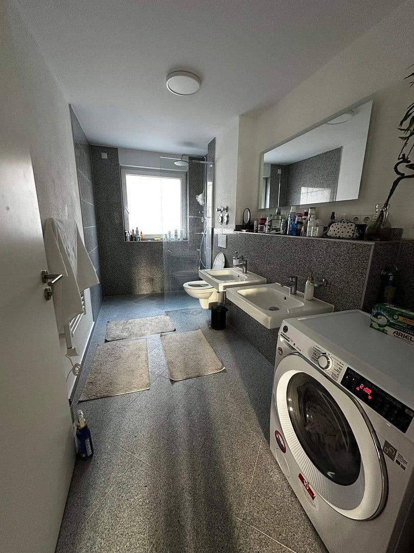 Pronájem bytu 3+1 82 m², Gärtnerstraße 39, Mannheim, Bádensko-Württembersko Pronájem bytu 3+1 82 m², Gärtnerstraße 39, Mannheim, Bádensko-Württembersko
