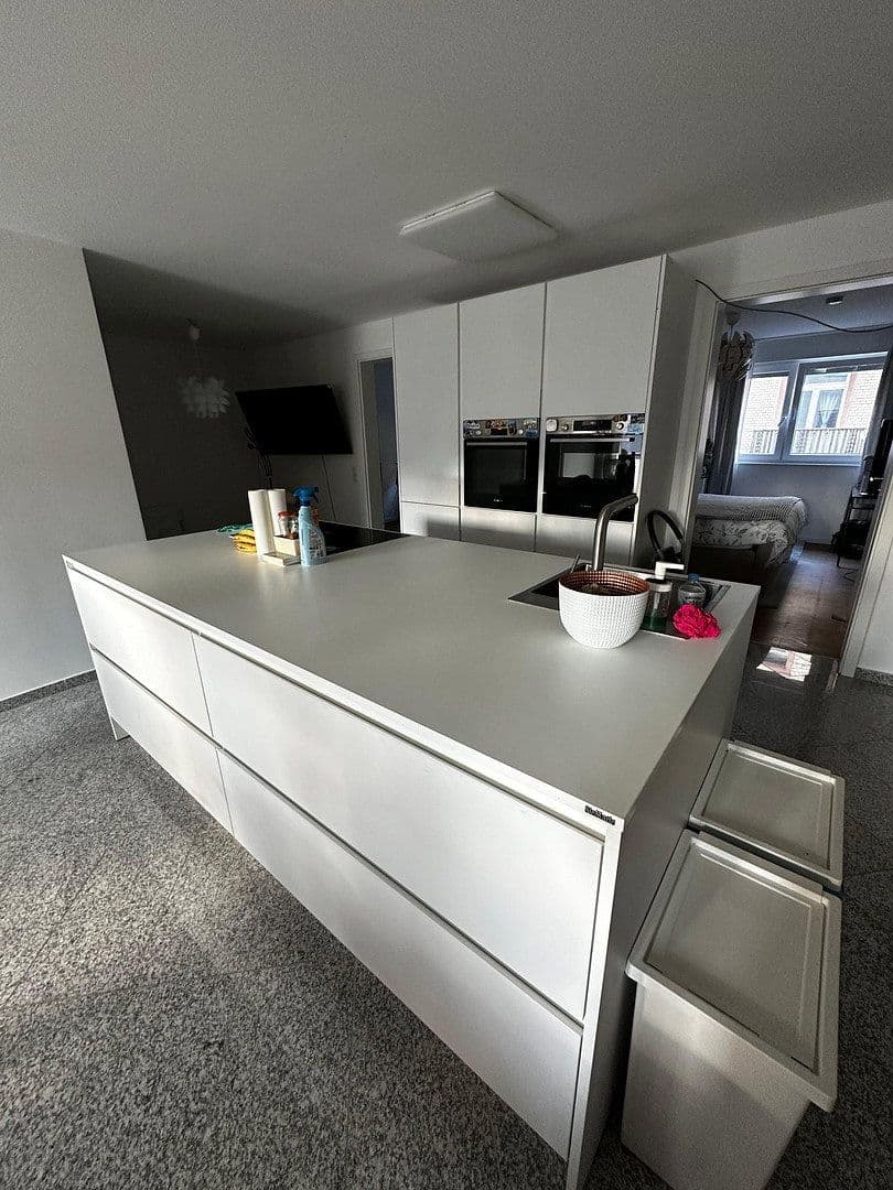 Pronájem bytu 3+1 82 m², Gärtnerstraße 39, Mannheim, Bádensko-Württembersko Pronájem bytu 3+1 82 m², Gärtnerstraße 39, Mannheim, Bádensko-Württembersko