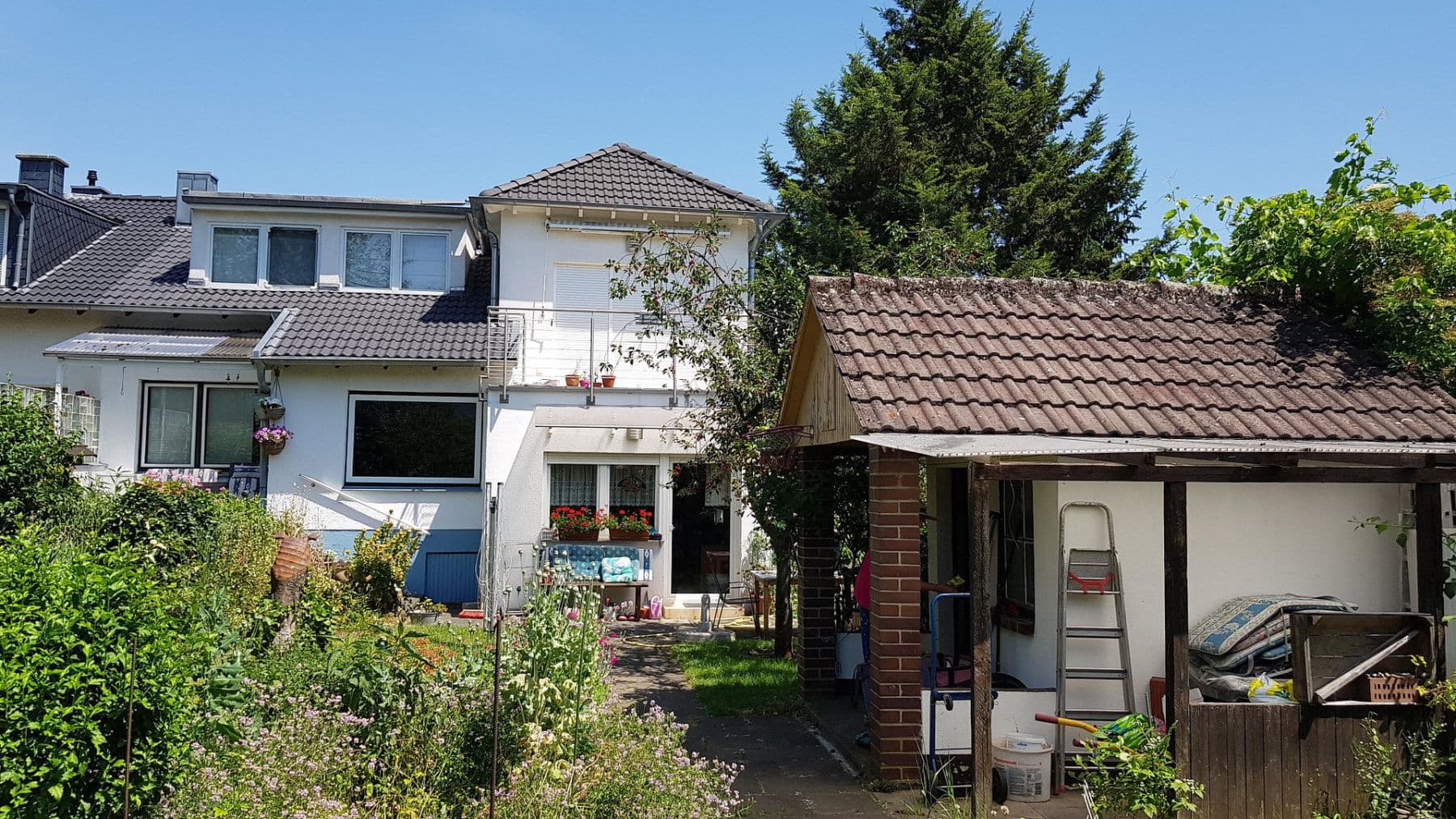Prodej domu 193 m², pozemek 582 m², Kelzenberger Weg 35, Köln, Severní Porýní-Vestfálsko Prodej domu 193 m², pozemek 582 m², Kelzenberger Weg 35, Köln, Severní Porýní-Vestfálsko