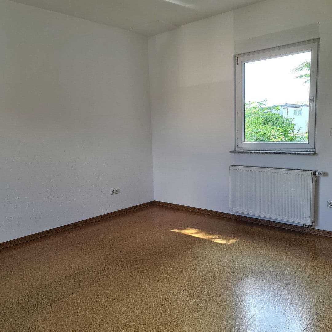 Prodej domu 193 m², pozemek 582 m², Kelzenberger Weg 35, Köln, Severní Porýní-Vestfálsko Prodej domu 193 m², pozemek 582 m², Kelzenberger Weg 35, Köln, Severní Porýní-Vestfálsko