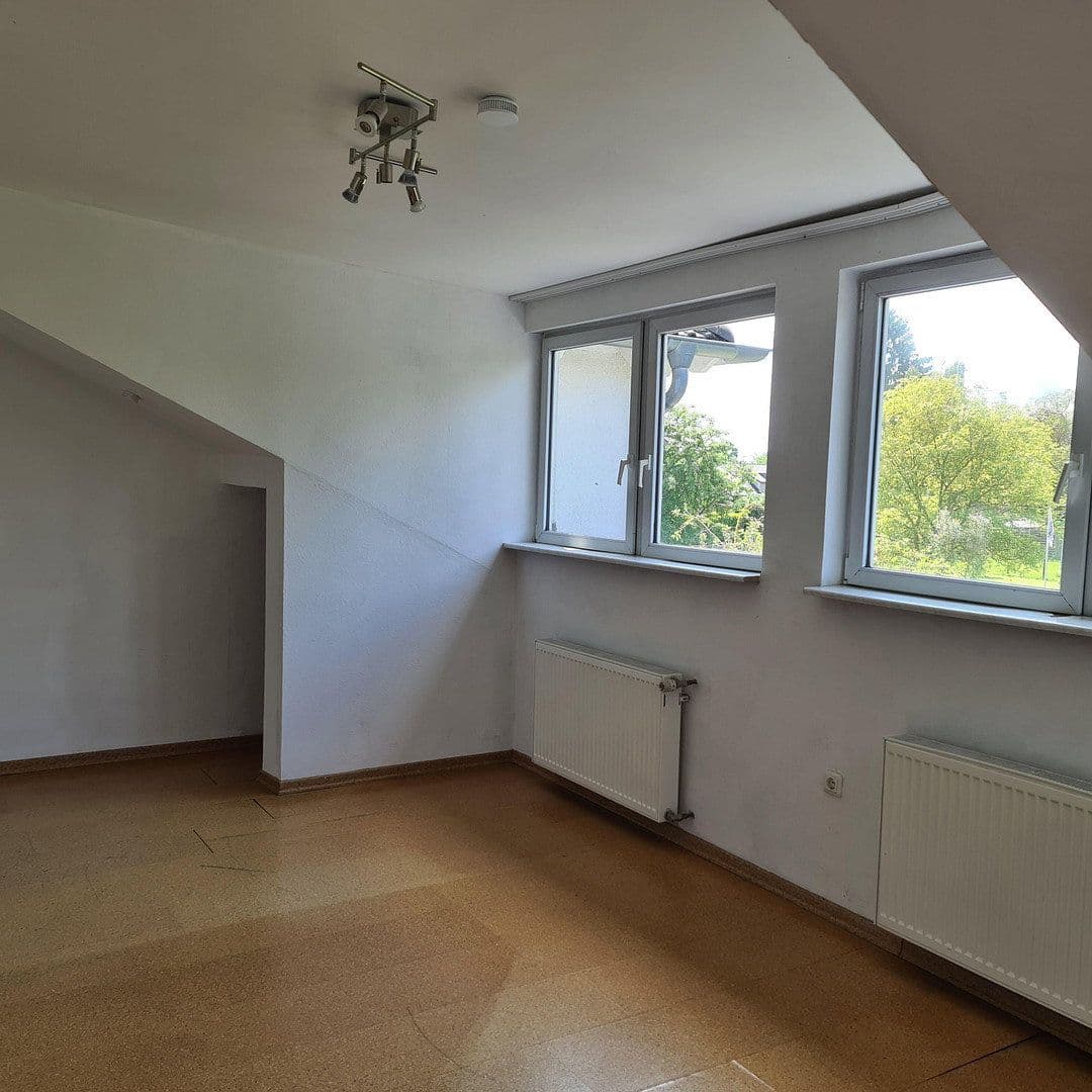 Prodej domu 193 m², pozemek 582 m², Kelzenberger Weg 35, Köln, Severní Porýní-Vestfálsko Prodej domu 193 m², pozemek 582 m², Kelzenberger Weg 35, Köln, Severní Porýní-Vestfálsko
