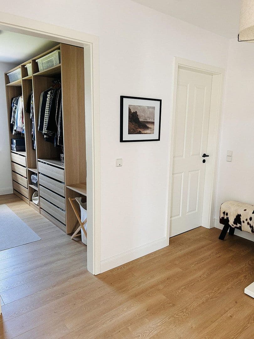 Prodej domu 212 m², pozemek 841 m², Räbke, Dolní Sasko Prodej domu 212 m², pozemek 841 m², Räbke, Dolní Sasko