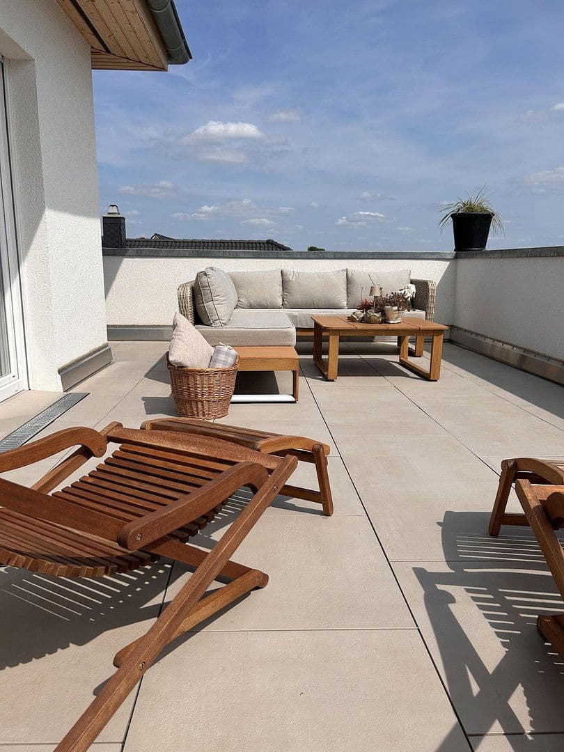 Prodej domu 212 m², pozemek 841 m², Räbke, Dolní Sasko Prodej domu 212 m², pozemek 841 m², Räbke, Dolní Sasko