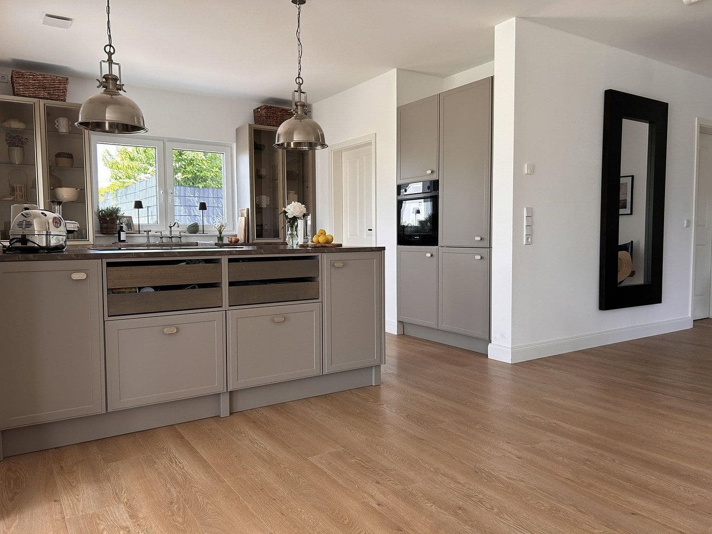 Prodej domu 212 m², pozemek 841 m², Räbke, Dolní Sasko Prodej domu 212 m², pozemek 841 m², Räbke, Dolní Sasko