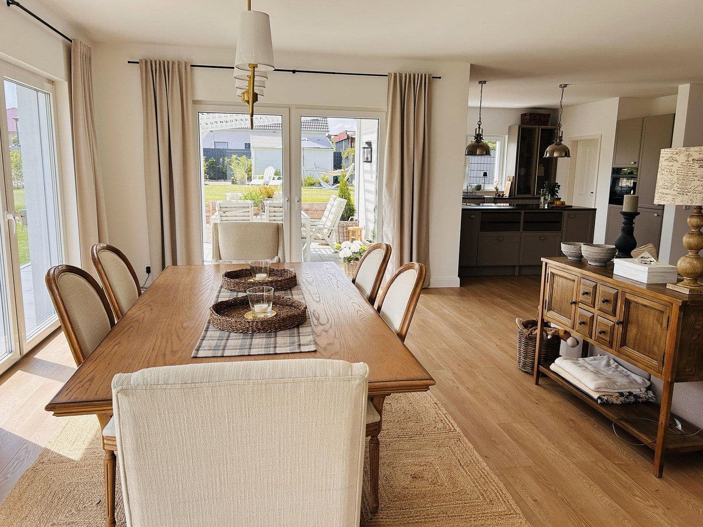Prodej domu 212 m², pozemek 841 m², Räbke, Dolní Sasko Prodej domu 212 m², pozemek 841 m², Räbke, Dolní Sasko